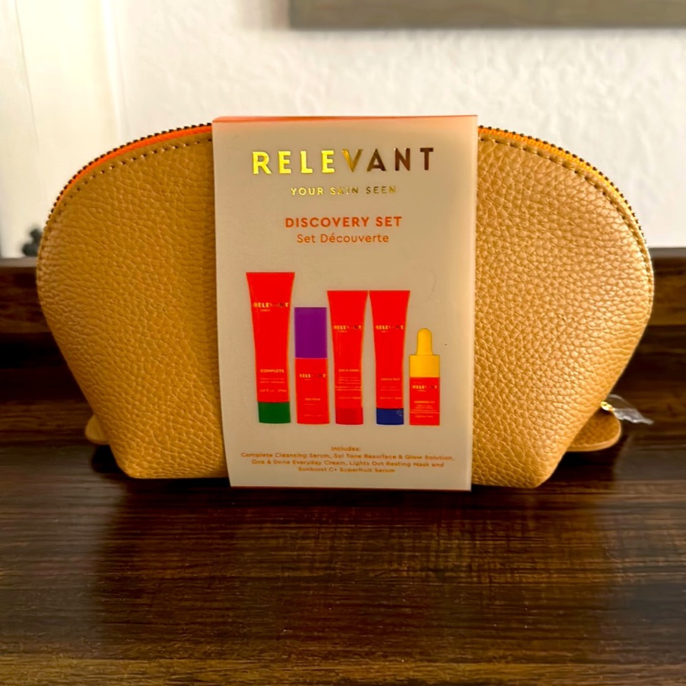 Relevant Your Skin Seen Discovery Set (face cleansing and moisturizing system)